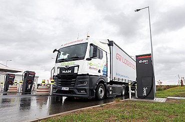 První veřejná megawattová dobíjecí stanice pro elektromobily v Česku je v síti E.ON Drive