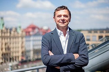 Jsem tu a musíte mě začít brát vážně. Tykač demonstrativně zvýšil svůj podíl v ČEZ